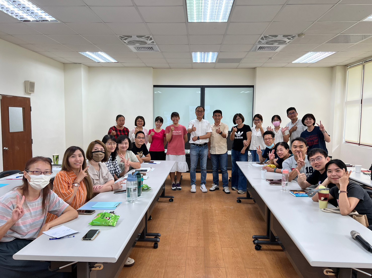 112-1 備課週教師研習活動(另開新視窗)